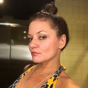 Meet your Posher, Michele